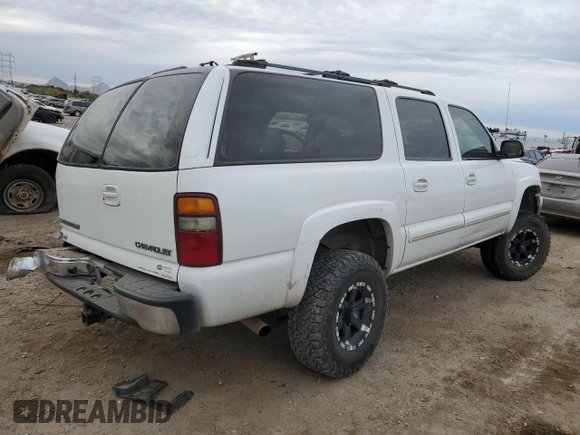 2002 Chevrolet Suburban LT with VIN 1GNFK16Z62J301344, listed as a Copart auction lot 86625244 with 271,596 mi miles and Salvage title. Bid and sale history available at DreamBid. Image 3.