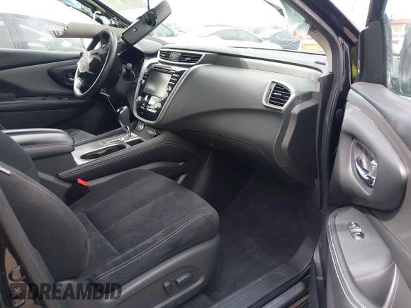 2021 Nissan Murano SV z VIN 5N1AZ2BJ0MC141713, wystawiony jako IAAI lot #41922556 z przebiegiem 77 092 mil mil oraz . Historia ofert i sprzedaży dostępna na DreamBid. Obrazek 5.