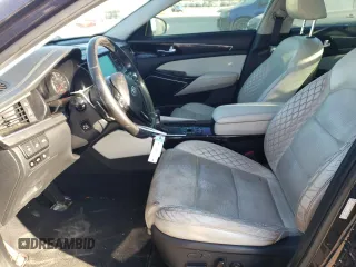 2017 Kia Cadenza Technology with VIN KNALC4J11H5067687, listed as a Copart auction lot 83057744 with 144,927 mi miles and Salvage Title. Bid and sale history available at carsss.com. Image 7.