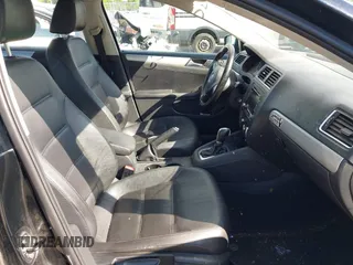 2013 Volkswagen Jetta SE with VIN 3VWDP7AJ3DM360389, listed as a IAAI auction lot 42221604 with 255,244 mi miles and . Bid and sale history available at DreamBid. Image 5.