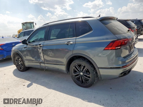 2022 Volkswagen Tiguan SE R-Line Black with VIN 3VVCB7AX6NM065002, listed as a Copart auction lot 50376425 with 30,408 mi miles and Salvage Title. Bid and sale history available at DreamBid. Image 2.