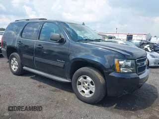 2013 Chevrolet Tahoe LT с VIN 1GNSKBE07DR307715, выставлен на аукционе IAAI как лот 42716344 с пробегом 219 357 миль миль и . История ставок и продаж доступна на DreamBid. Изображение 1.