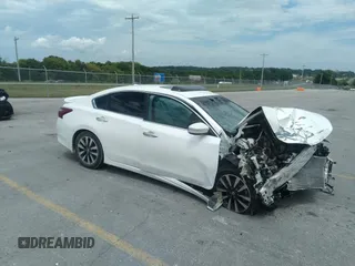 2018 Nissan Altima SV with VIN 1N4AL3AP0JC158031, listed as a IAAI auction lot 37071088 with Not Provided miles and . Bid and sale history available at carsss.com. Image 1.