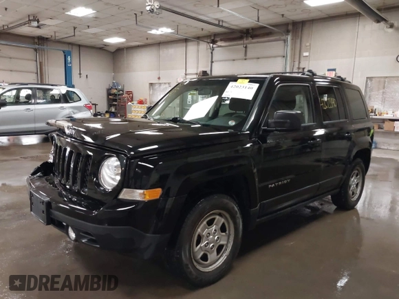 2013 Jeep Patriot Sport z VIN 1C4NJRBB9DD140293, wystawiony jako IAAI lot #42023140 z przebiegiem 84 831 mil mil oraz . Historia ofert i sprzedaży dostępna na DreamBid. Obrazek 2.