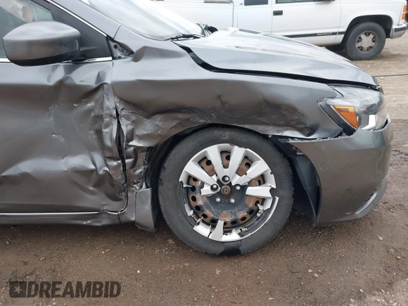 2018 Nissan Sentra S with VIN 3N1AB7AP6JY292878, listed as a IAAI auction lot 41924661 with 140,289 mi miles. Bid and sale history available at carsss.com. Image 6.