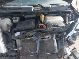 2007 Toyota Prius with VIN JTDKB20U377664280, listed as a IAAI auction lot 40950946 with 243,531 mi miles. Bid and sale history available at carsss.com. Image 10.