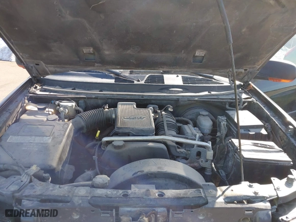 2005 Chevrolet TrailBlazer LS with VIN 1GNET16S756205497, listed as a IAAI auction lot 41766469 with 227,910 mi miles. Bid and sale history available at carsss.com. Image 10.