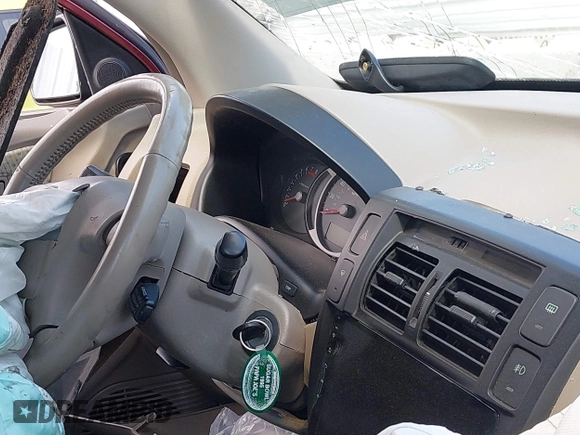 2005 Hyundai Tucson GLS with VIN KM8JN12D15U060361, listed as a IAAI auction lot 41915093 with Not Provided miles. Bid and sale history available at carsss.com. Image 7.