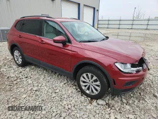 2019 Volkswagen Tiguan S z VIN 3VV0B7AX1KM180153, wystawiony jako Copart lot #60573955 z przebiegiem 66 995 mil mil oraz Szkoda całkowita • Salvage title. Historia ofert i sprzedaży dostępna na DreamBid. Obrazek 4.