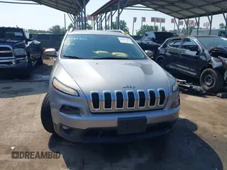 2015 Jeep Cherokee Latitude with VIN 1C4PJMCS2FW789144, listed as a IAAI auction lot 42837222 with 99,759 mi miles and . Bid and sale history available at DreamBid. Image 13.