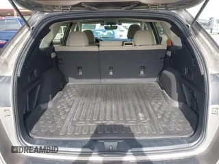 2021 Subaru Outback Premium z VIN 4S4BTACC7M3109826, wystawiony jako IAAI lot #42260560 z przebiegiem 55 253 mil mil oraz . Historia ofert i sprzedaży dostępna na DreamBid. Obrazek 18.