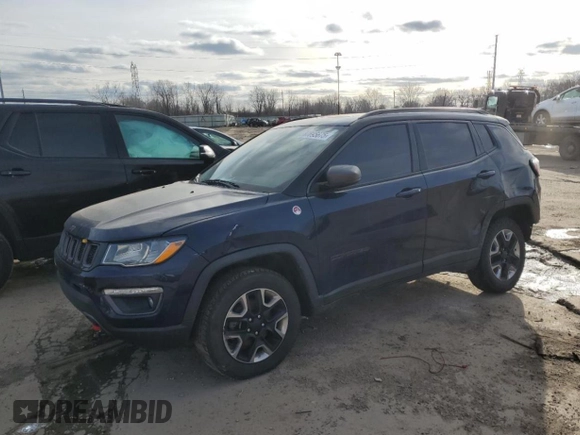 2018 Jeep Compass Trailhawk with VIN 3C4NJDDB4JT373701, listed as a Copart auction lot 87695675 with 90,005 mi miles and Clean Title. Bid and sale history available at carsss.com. Image 1.