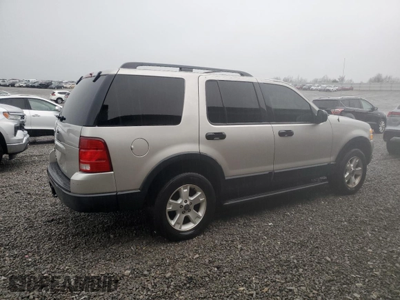 2003 Ford Explorer XLT with VIN 1FMZU73K03UB70336, listed as a Copart auction lot 51157105 with 232,003 mi miles and Salvage Title. Bid and sale history available at carsss.com. Image 3.
