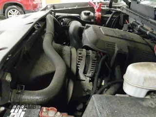 2007 Chevrolet Silverado 2500HD 1LT z VIN 1GCHK23K57F549707, wystawiony jako IAAI lot #42139974 z przebiegiem 144 956 mil mil oraz . Historia ofert i sprzedaży dostępna na DreamBid. Obrazek 19.