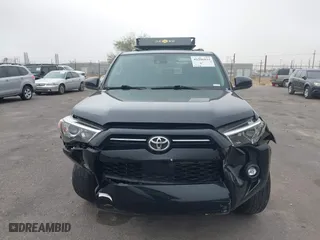 2022 Toyota 4Runner SR5 with VIN JTEEU5JR6N5260896, listed as a IAAI auction lot 41286832 with 62,492 mi miles. Bid and sale history available at carsss.com. Image 13.