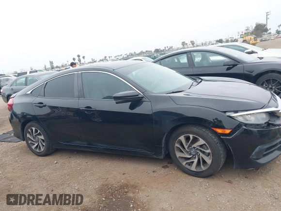 2017 Honda Civic EX z VIN 2HGFC2F74HH522513, wystawiony jako IAAI lot #42277349 z przebiegiem 100 143 mil mil oraz . Historia ofert i sprzedaży dostępna na DreamBid. Obrazek 13.
