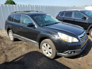 2010 Subaru Outback Premium All-Weather Anniversary with VIN 4S4BRBGC9A3368635, listed as a Copart auction lot 62368195 with 141,019 mi miles and Clean title. Bid and sale history available at DreamBid. Image 4.