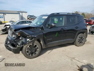 2023 Jeep Renegade Upland with VIN ZACNJDB12PPP61498, listed as a Copart auction lot 46949555 with 32,390 mi miles and Salvage Title. Bid and sale history available at carsss.com. Image 1.