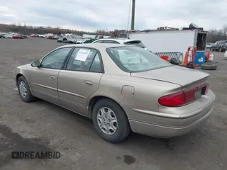 2001 Buick Regal LS with VIN 2G4WB52K611325396, listed as a IAAI auction lot 41744765 with 231,014 mi miles. Bid and sale history available at carsss.com. Image 3.