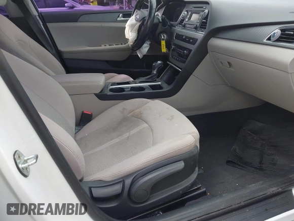 2017 Hyundai Sonata SE with VIN 5NPE24AF2HH572647, listed as a IAAI auction lot 40607675 with 117,259 mi miles and . Bid and sale history available at DreamBid. Image 5.