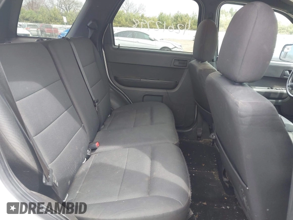 2011 Ford Escape XLT с VIN 1FMCU9D77BKC38802, выставлен на аукционе IAAI как лот 42012798 с пробегом 249 489 миль миль и . История ставок и продаж доступна на DreamBid. Изображение 8.
