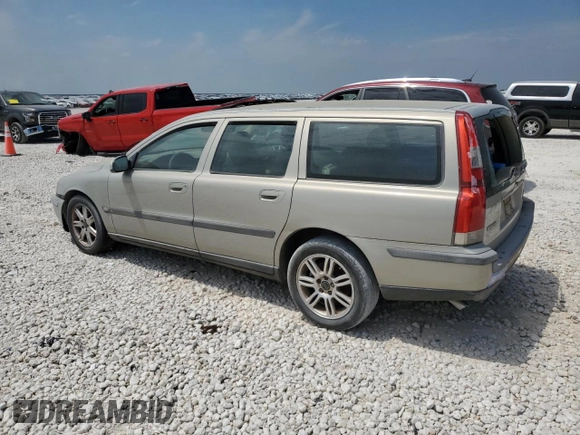 2002 Volvo V70 with VIN YV1SW58DX21183488, listed as a Copart auction lot 53701865 with 114,836 mi miles and Clean Title. Bid and sale history available at DreamBid. Image 2.