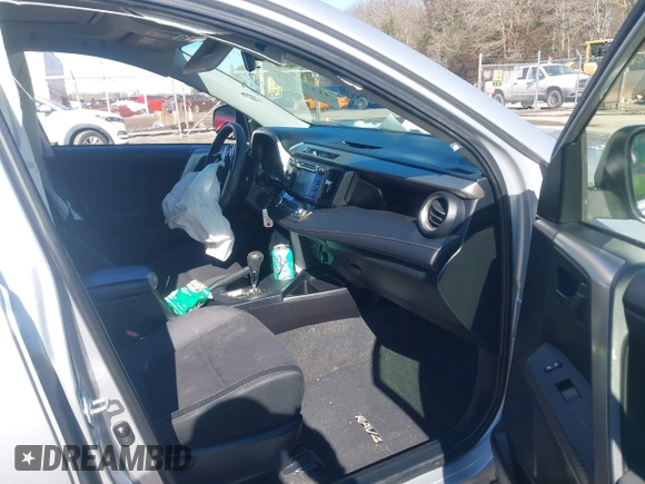 2013 Toyota RAV4 XLE with VIN JTMRFREV8DD039769, listed as a IAAI auction lot 41573734 with 111,129 mi miles. Bid and sale history available at carsss.com. Image 5.