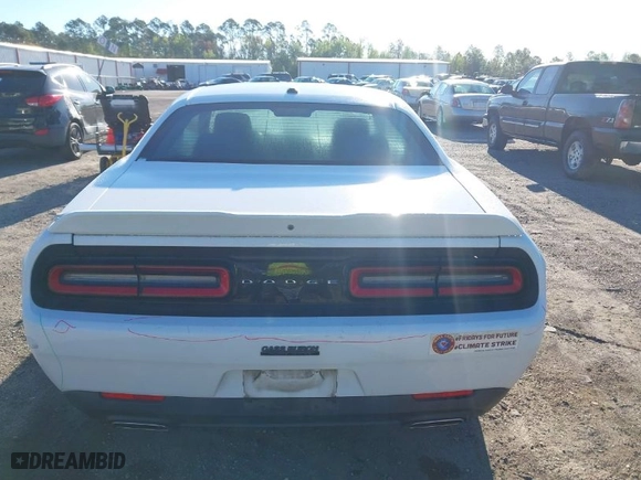 2019 Dodge Challenger SXT with VIN 2C3CDZAG8KH620552, listed as a IAAI auction lot 41795584 with 93,829 mi miles. Bid and sale history available at carsss.com. Image 16.