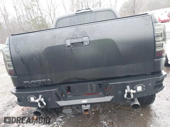 2012 Toyota Tundra Limited with VIN 5TFHW5F15CX231213, listed as a IAAI auction lot 41399901 with 262,185 mi miles and . Bid and sale history available at DreamBid. Image 16.
