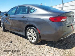 2015 Chrysler 200 Limited with VIN 1C3CCCAB4FN667823, listed as a IAAI auction lot 41814111 with 107,514 mi miles. Bid and sale history available at carsss.com. Image 3.