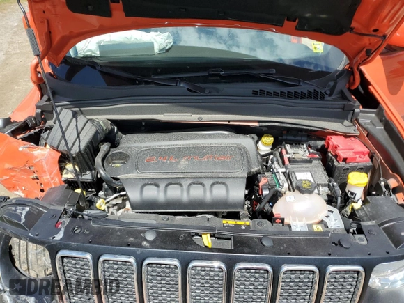 2020 Jeep Renegade Altitude with VIN ZACNJBBB6LPL22814, listed as a Copart auction lot 56070445 with 17,515 mi miles and Non repairable. Bid and sale history available at DreamBid. Image 12.