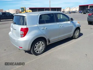 2010 Scion xD z VIN JTKKU4B4XAJ052857, wystawiony jako IAAI lot #42654516 z przebiegiem 86 607 mil mil oraz . Historia ofert i sprzedaży dostępna na DreamBid. Obrazek 4.