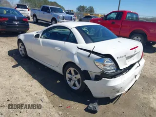 2006 Mercedes-Benz SLK 280 z VIN WDBWK54F66F129347, wystawiony jako IAAI lot #41817799 z przebiegiem 162 658 mil mil oraz . Historia ofert i sprzedaży dostępna na DreamBid. Obrazek 6.
