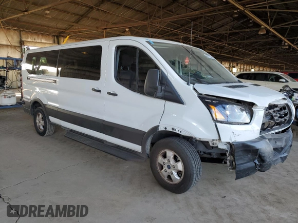 2019 Ford Transit Passenger XL with VIN 1FBZX2YM6KKB83292, listed as a Copart auction lot 84790394 with 45,005 mi miles and Salvage title. Bid and sale history available at DreamBid. Image 4.