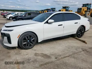 2025 BMW 7 Series 740i with VIN WBA23EH03SCT15620, listed as a Copart auction lot 56041595 with 3,791 mi miles and Salvage title. Bid and sale history available at DreamBid. Image 1.