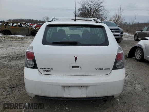 2010 Pontiac Vibe with VIN 5Y2SM6E00AZ420685, listed as a Copart auction lot 42993035 with 111,761 mi miles and Salvage Title. Bid and sale history available at carsss.com. Image 6.