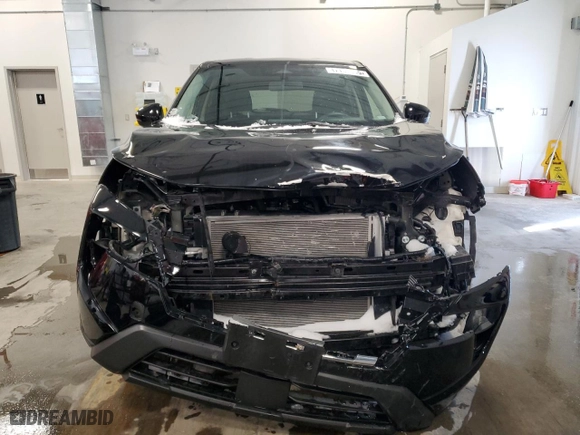2024 Nissan Rogue S with VIN JN8BT3AB8RW422906, listed as a Copart auction lot 47159145 with 17,961 mi miles and Salvage Title. Bid and sale history available at carsss.com. Image 5.
