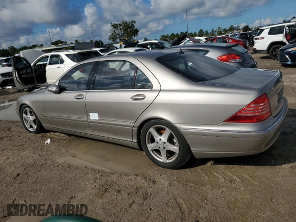 2005 Mercedes-Benz S-Class 4.3L with VIN WDBNG70J55A459057, listed as a Copart auction lot 73747814 with 0 mi miles and Salvage Title. Bid and sale history available at carsss.com. Image 2.