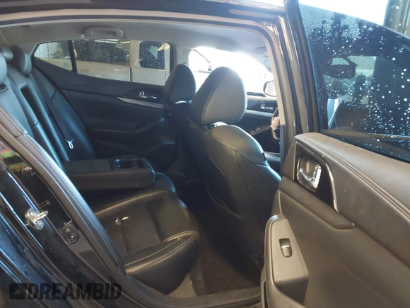 2017 Nissan Maxima SV with VIN 1N4AA6AP1HC364959, listed as a IAAI auction lot 41364246 with 148,486 mi miles and . Bid and sale history available at DreamBid. Image 8.