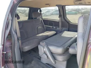 2000 Dodge Caravan SE z VIN 1B4GP44R4YB724460, wystawiony jako IAAI lot #41974976 z przebiegiem 122 815 mil mil oraz . Historia ofert i sprzedaży dostępna na DreamBid. Obrazek 8.