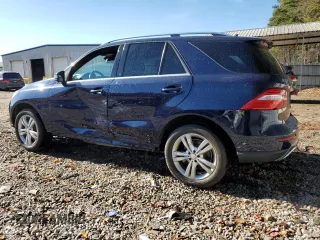 2014 Mercedes-Benz M 350 with VIN 4JGDA2EB4EA380509, listed as a Copart auction lot 85581994 with 146,794 mi miles and Salvage title. Bid and sale history available at DreamBid. Image 2.