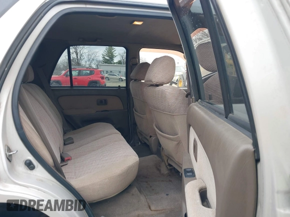 1998 Toyota 4Runner SR5 z VIN JT3GN86RXW0059946, wystawiony jako IAAI lot #41843789 z przebiegiem 293 069 mil mil oraz . Historia ofert i sprzedaży dostępna na DreamBid. Obrazek 8.
