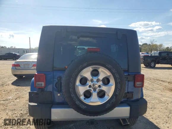 2010 Jeep Wrangler Unlimited Sahara with VIN 1J4BA5H19AL171369, listed as a Copart auction lot 50412855 with 152,742 mi miles and Salvage Title. Bid and sale history available at carsss.com. Image 6.
