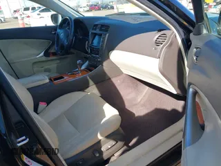2009 Lexus IS 250 with VIN JTHBK262X92085324, listed as a IAAI auction lot 41625515 with 77,665 mi miles. Bid and sale history available at carsss.com. Image 5.