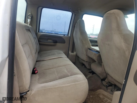 2001 Ford Super Duty F-250 XL with VIN 1FTNW21F31EC37508, listed as a Copart auction lot 44509955 with 472,459 mi miles and Salvage Title. Bid and sale history available at carsss.com. Image 10.
