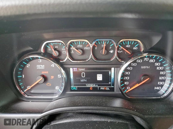2018 Chevrolet Tahoe LT with VIN 1GNSCBKC8JR135511, listed as a Copart auction lot 60357095 with 123,904 mi miles and Salvage title. Bid and sale history available at DreamBid. Image 9.