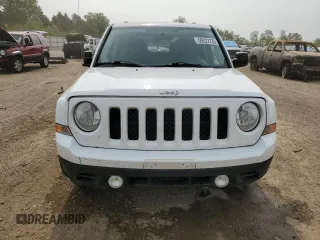 2013 Jeep Patriot Sport with VIN 1C4NJPBA1DD264473, listed as a Copart auction lot 59222735 with 165,206 mi miles and Salvage title. Bid and sale history available at DreamBid. Image 5.