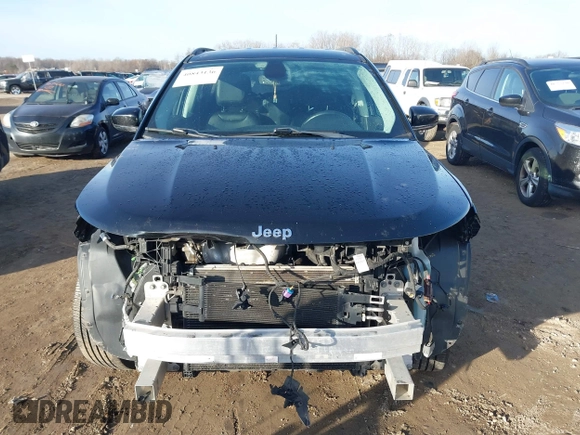 2018 Jeep Compass Limited with VIN 3C4NJDCB4JT501582, listed as a IAAI auction lot 40843136 with 62,986 mi miles. Bid and sale history available at carsss.com. Image 6.