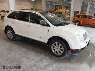 2008 Lincoln MKX with VIN 2LMDU68C58BJ17980, listed as a IAAI auction lot 40948227 with 268,790 mi miles. Bid and sale history available at carsss.com. Image 1.