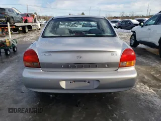 2000 Hyundai Sonata GLS with VIN KMHWF35V0YA224725, listed as a Copart auction lot 46110805 with 82,863 mi miles and Clean Title. Bid and sale history available at carsss.com. Image 6.